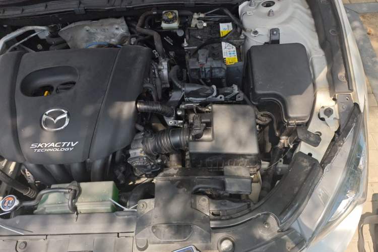 Used Mazda 3 Axela 2016 Sedan 1.5L Automatic Luxury Model Engine Bay Left