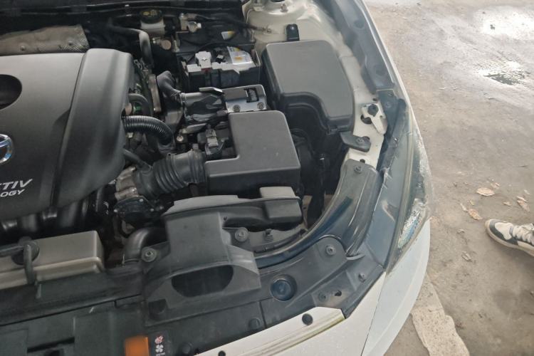 Used Mazda 3 Axela 2016 Sedan 1.5L Automatic Comfort Model Engine Bay Left