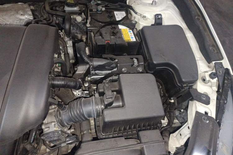 Used Mazda 3 Axela 2016 Sedan 1.5L Automatic Comfort Model Engine Bay Left