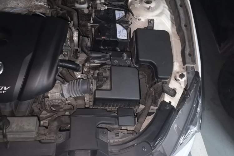 Used Mazda 3 Axela 2016 Sedan 1.5L Automatic Comfort Model Engine Bay Left