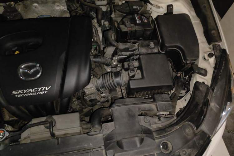 Used Mazda 3 Axela 2016 Sedan 1.5L Automatic Luxury Model Engine Bay Left