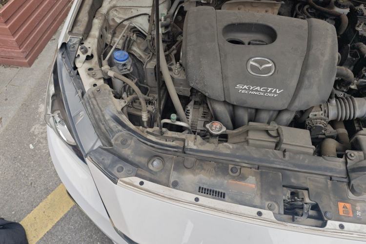 Used Mazda 3 Axela 2016 Sedan 1.5L Automatic Comfort Model Engine Bay Right