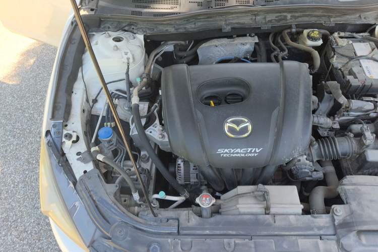 Used Mazda 3 Axela 2016 Sedan 1.5L Automatic Luxury Model Engine Bay Right