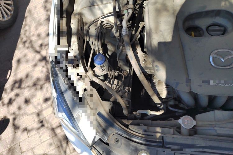 Used Mazda 3 Axela 2016 Sedan 1.5L Automatic Comfort Model Engine Bay Right