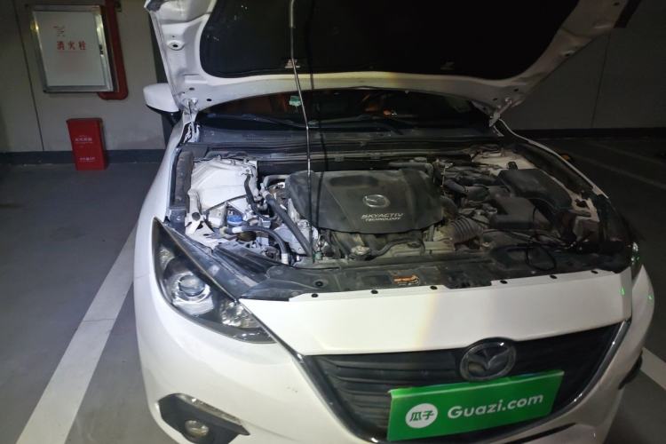 Used Mazda 3 Axela 2016 Sedan 1.5L Automatic Comfort Model Engine Bay Right