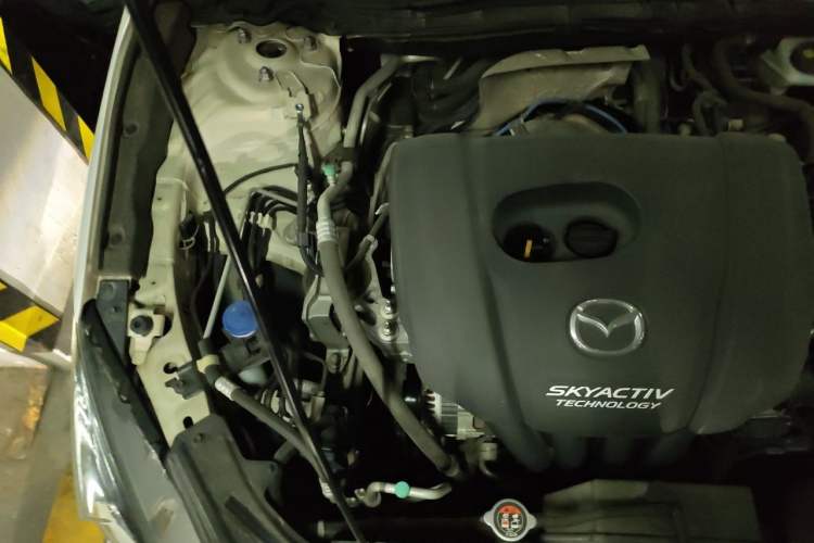 Used Mazda 3 Axela 2016 Sedan 1.5L Automatic Comfort Model Engine Bay Right