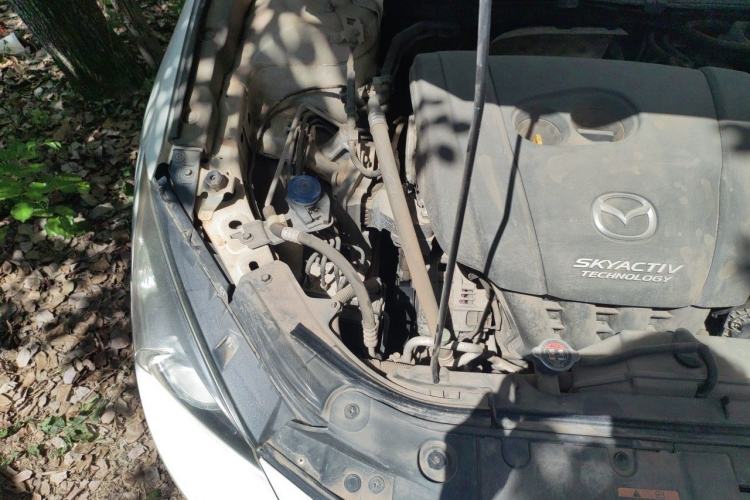 Used Mazda 3 Axela 2016 Sedan 2.0L Automatic Sport Model Engine Bay Right