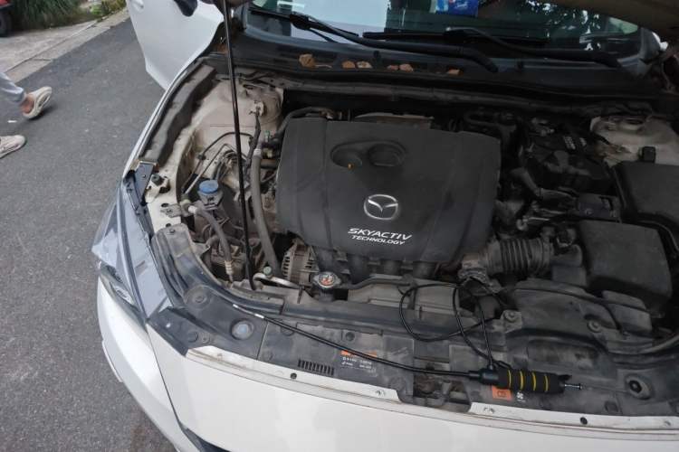 Used Mazda 3 Axela 2016 Sedan 2.0L Automatic Flagship Model Engine Bay Right
