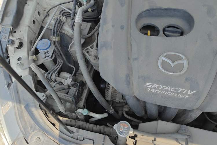 Used Mazda 3 Axela 2016 Sedan 1.5L Automatic Luxury Model Engine Bay Right