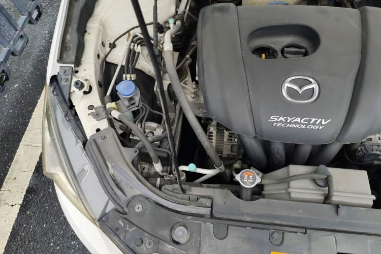 Used Mazda 3 Axela 2016 Sedan 1.5L Automatic Comfort Model Engine Bay Right