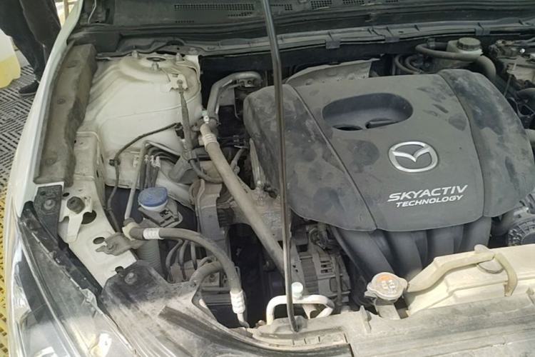 Used Mazda 3 Axela 2016 Sedan 1.5L Automatic Comfort Model Engine Bay Right