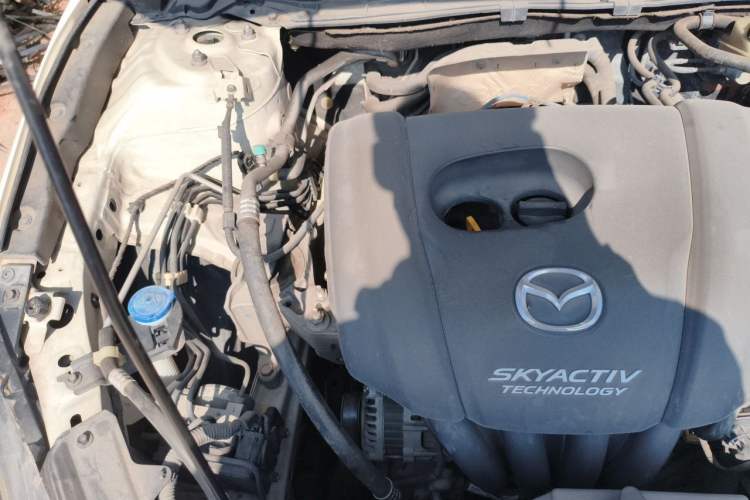 Used Mazda 3 Axela 2016 Sedan 1.5L Automatic Luxury Model Engine Bay Right