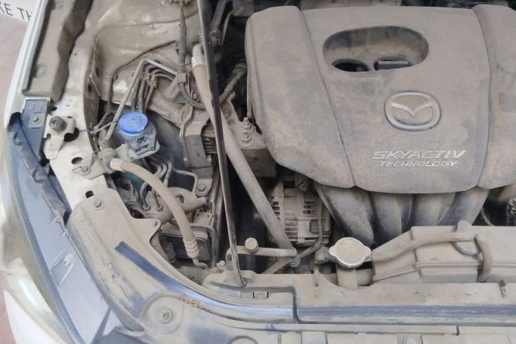 Used Mazda 3 Axela 2016 Sedan 1.5L Automatic Luxury Model Engine Bay Right