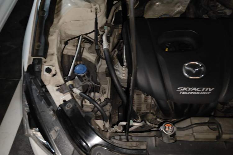 Used Mazda 3 Axela 2016 Sedan 1.5L Automatic Luxury Model Engine Bay Right