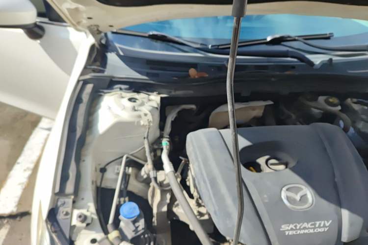 Used Mazda 3 Axela 2016 Sedan 1.5L Manual Comfort Model Engine Bay Right