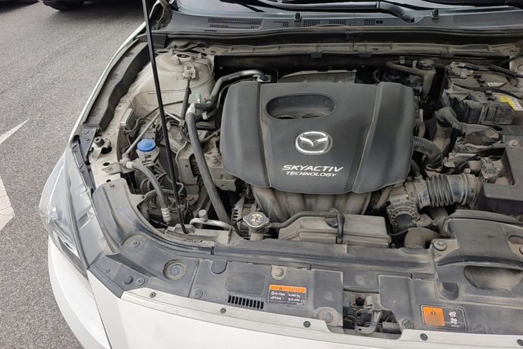 Used Mazda 3 Axela 2016 Sedan 1.5L Manual Comfort Model Engine Bay Right