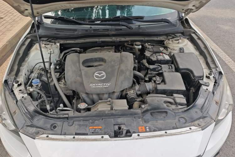Used Mazda 3 Axela 2016 Sedan 1.5L Manual Comfort Model Engine Bay