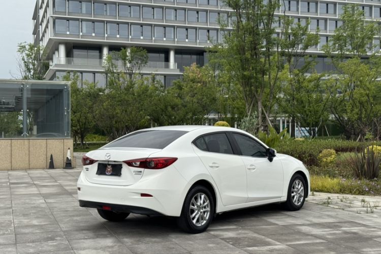 Used Mazda 3 Axela 2016 Sedan 1.5L Manual Comfort Model Exterior 1