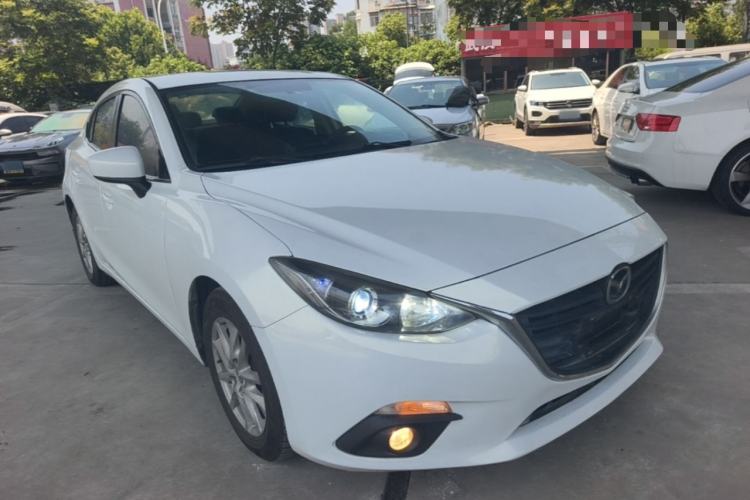 Used Mazda 3 Axela 2016 Sedan 1.5L Automatic Luxury Model Exterior 1