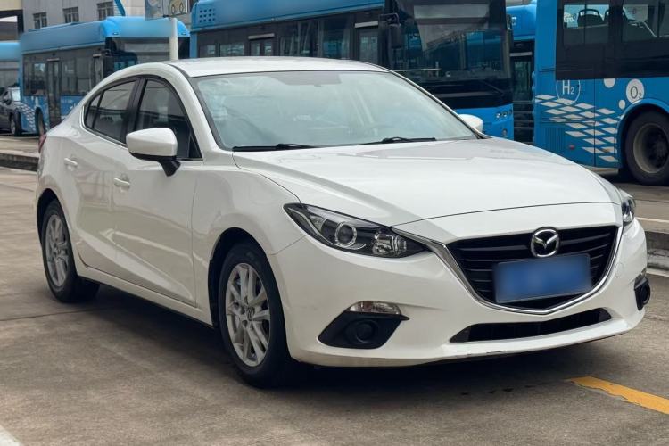 Used Mazda 3 Axela 2016 Sedan 1.5L Automatic Comfort Model Exterior 1