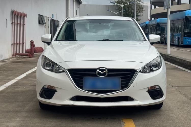 Used Mazda 3 Axela 2016 Sedan 1.5L Automatic Comfort Model Exterior 2