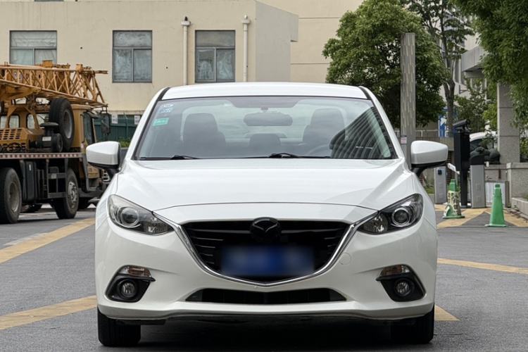Used Mazda 3 Axela 2016 Sedan 1.5L Automatic Comfort Model Exterior 3