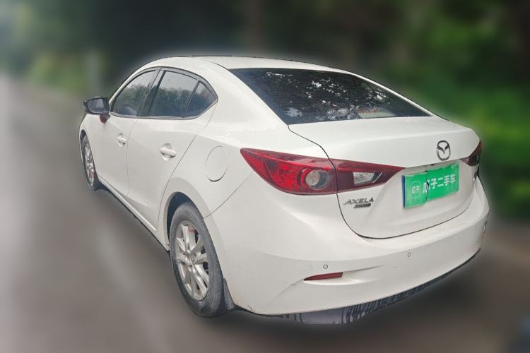 Used Mazda 3 Axela 2016 Sedan 1.5L Automatic Luxury Model Exterior 3