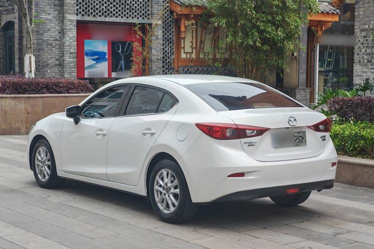 Used Mazda 3 Axela 2016 Sedan 1.5L Automatic Comfort Model Exterior 4