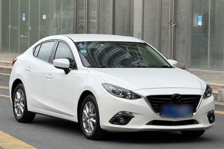 Used Mazda 3 Axela 2016 Sedan 1.5L Automatic Comfort Model Exterior 6