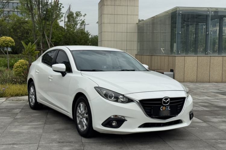 Used Mazda 3 Axela 2016 Sedan 1.5L Manual Comfort Model Exterior 7
