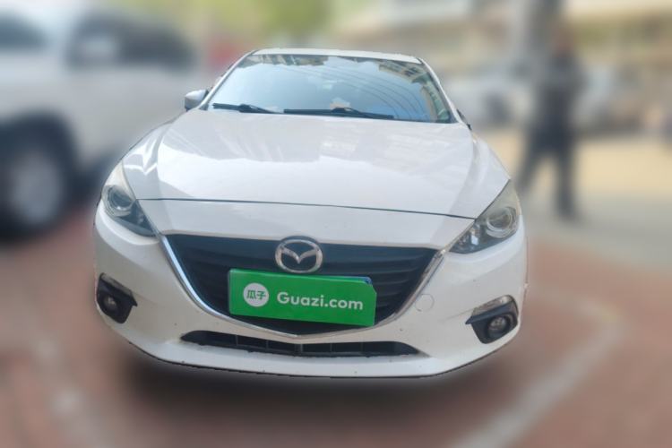 Used Mazda 3 Axela 2016 Sedan 1.5L Automatic Luxury Model Front