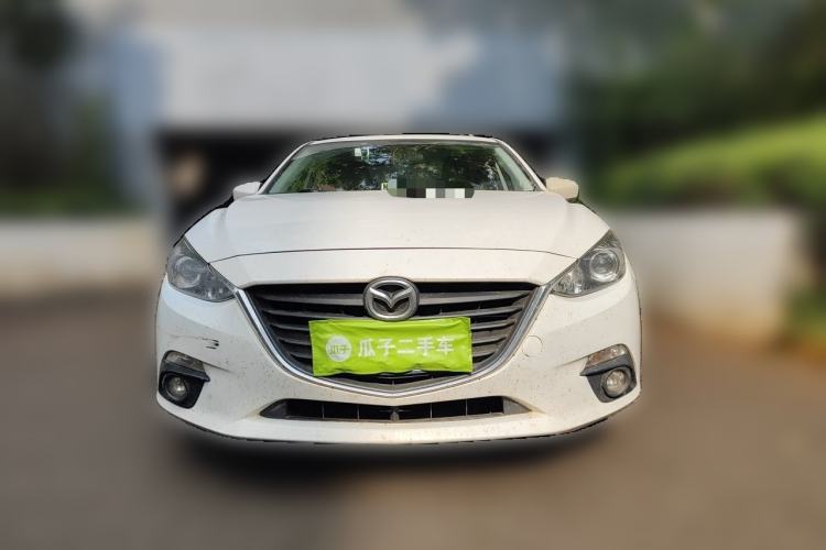 Used Mazda 3 Axela 2016 Sedan 1.5L Automatic Comfort Model Front