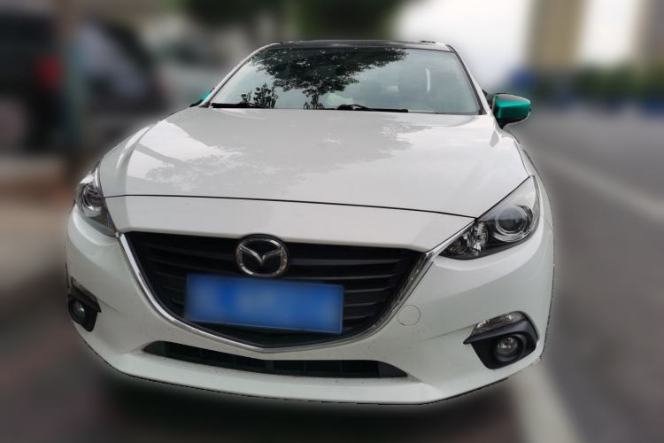 Used Mazda 3 Axela 2016 Sedan 1.5L Manual Comfort Model Front