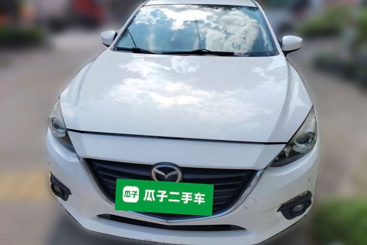 Used Mazda 3 Axela 2016 Sedan 1.5L Automatic Comfort Model Front