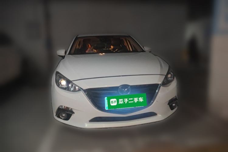 Used Mazda 3 Axela 2016 Hatchback 1.5L Automatic Comfort Model Front