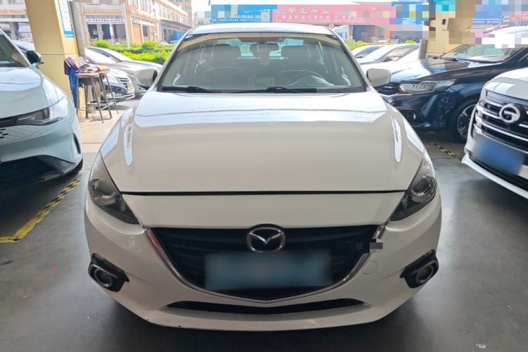 Used Mazda 3 Axela 2016 Sedan 1.5L Automatic Luxury Model Front