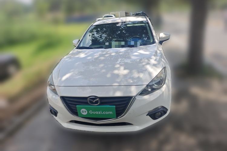 Used Mazda 3 Axela 2016 Sedan 1.5L Automatic Comfort Model Front