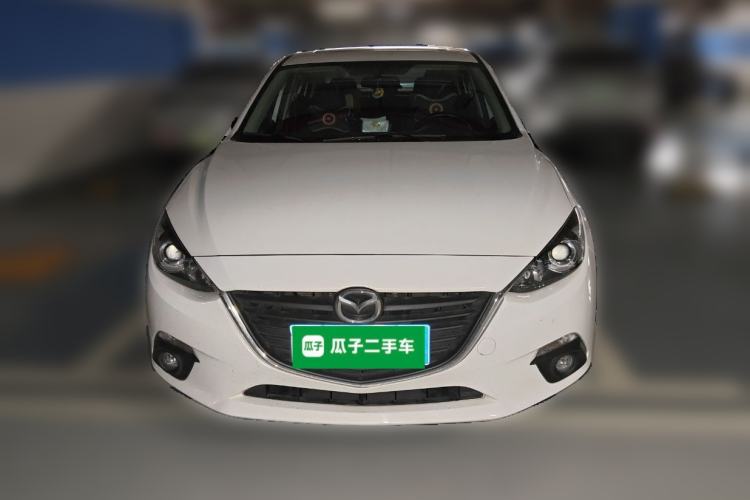 Used Mazda 3 Axela 2016 Sedan 1.5L Automatic Luxury Model Front