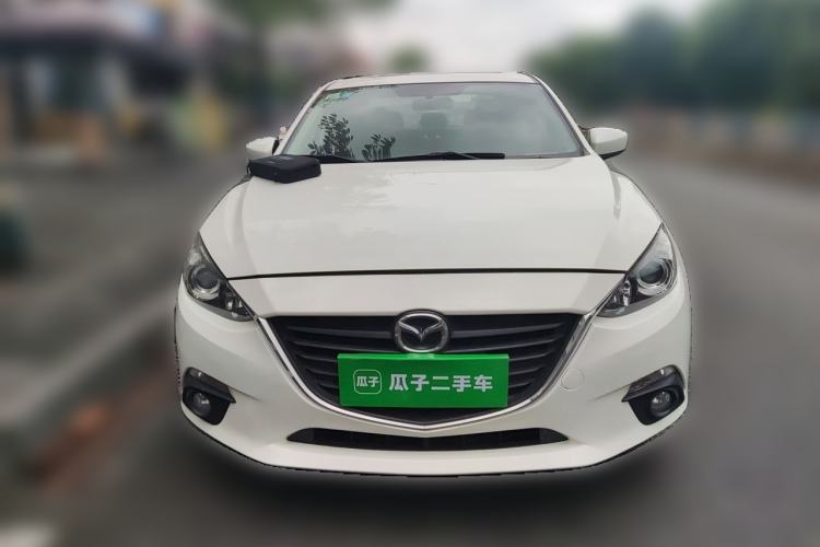 Used Mazda 3 Axela 2016 Sedan 1.5L Automatic Luxury Model Front