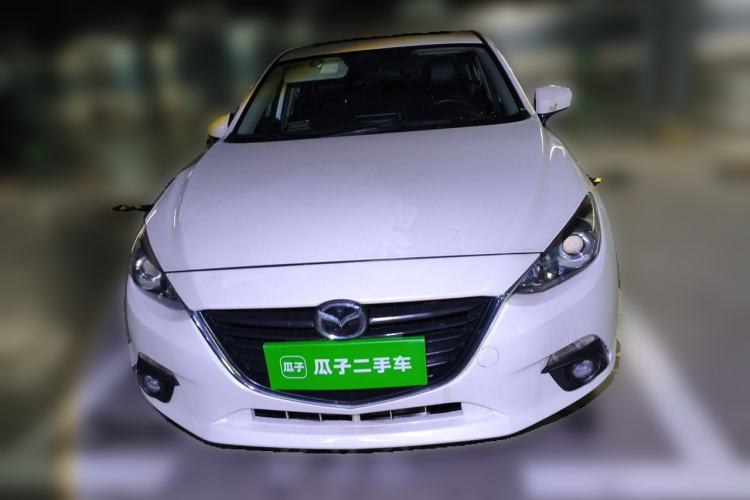 Used Mazda 3 Axela 2016 Sedan 1.5L Automatic Luxury Model Front