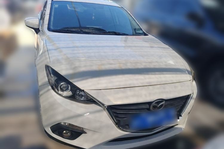 Used Mazda 3 Axela 2016 Sedan 1.5L Automatic Comfort Model Front