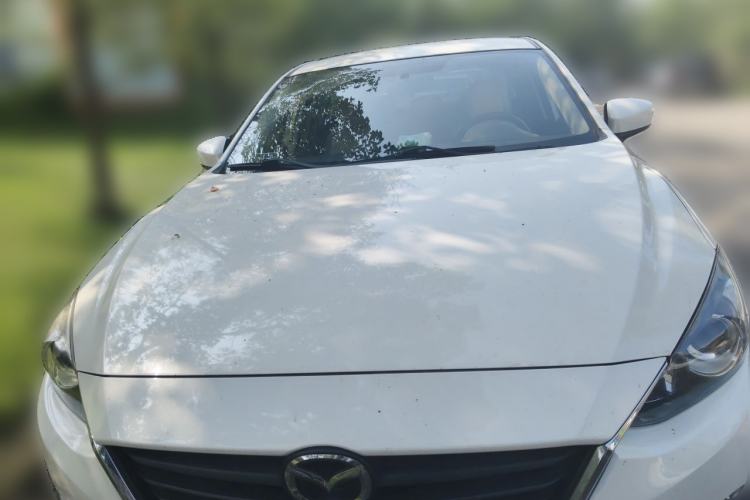 Used Mazda 3 Axela 2016 Sedan 1.5L Manual Comfort Model Front