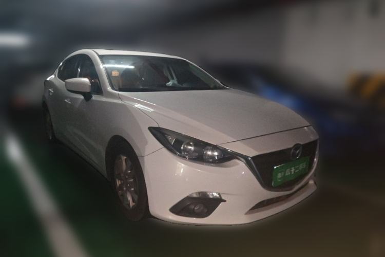Used Mazda 3 Axela 2016 Sedan 1.5L Automatic Luxury Model Front Right 45 Deg