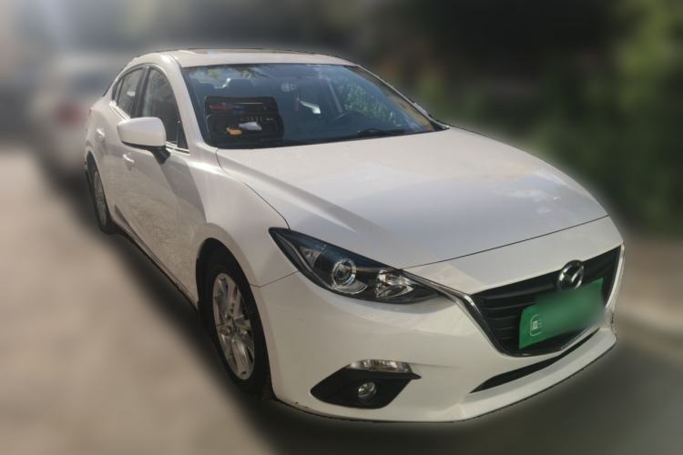 Used Mazda 3 Axela 2016 Sedan 1.5L Automatic Luxury Model Front Right 45 Deg