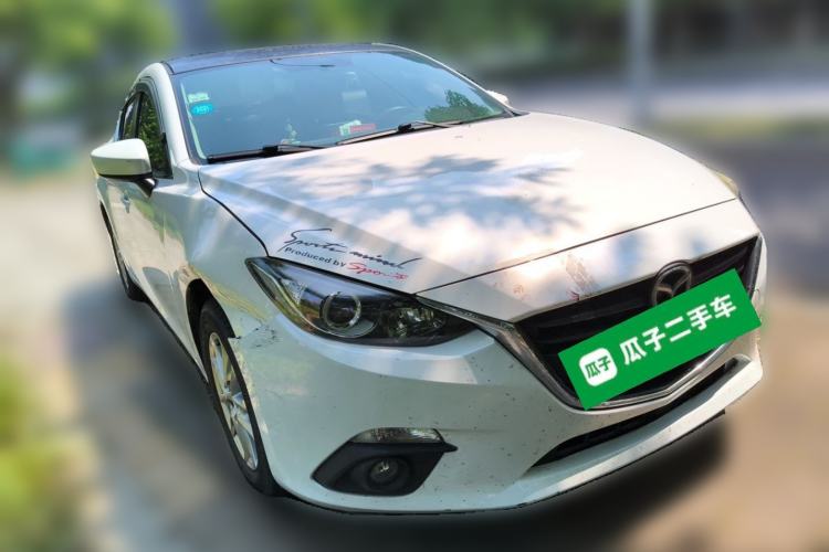 Used Mazda 3 Axela 2016 Sedan 1.5L Automatic Comfort Model Front Right 45 Deg