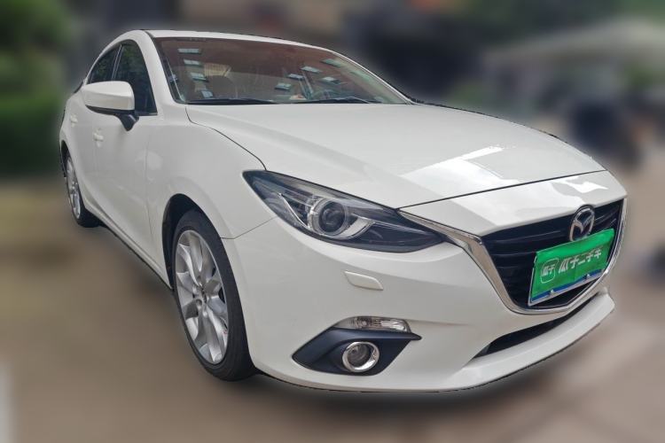 Used Mazda 3 Axela 2016 Sedan 2.0L Automatic Flagship Model Front Right 45 Deg