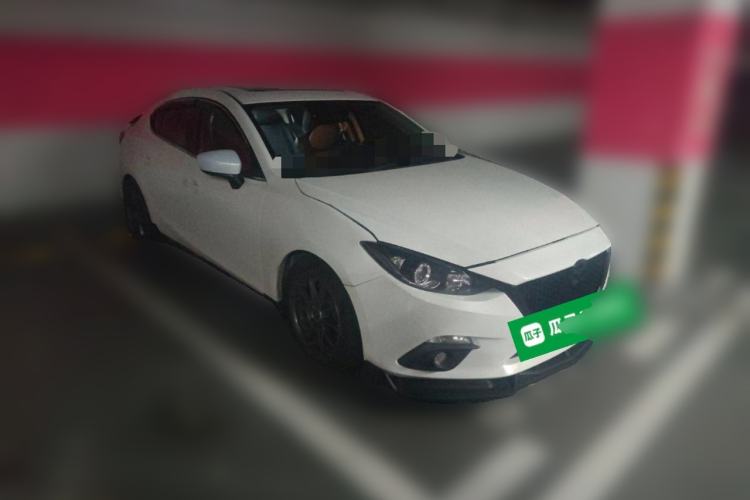 Used Mazda 3 Axela 2016 Sedan 1.5L Automatic Luxury Model Front Right 45 Deg