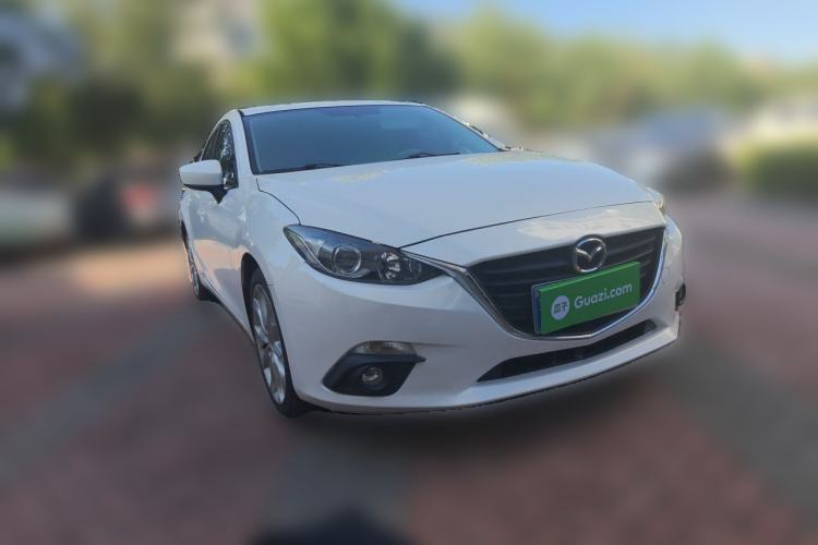 Used Mazda 3 Axela 2016 Hatchback 2.0L Automatic Sport Model Front Right 45 Deg