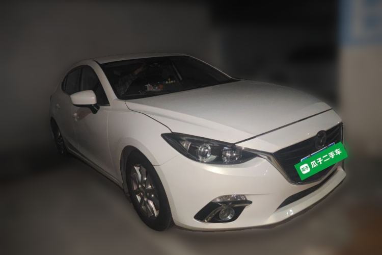 Used Mazda 3 Axela 2016 Hatchback 1.5L Automatic Comfort Model Front Right 45 Deg