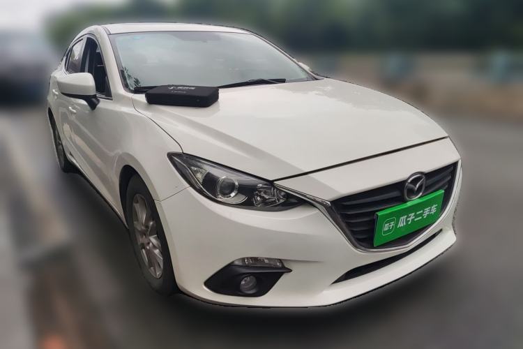 Used Mazda 3 Axela 2016 Sedan 1.5L Automatic Luxury Model Front Right 45 Deg